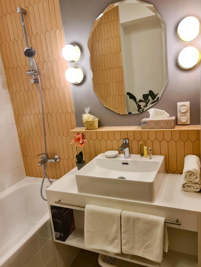 Ditlin Apartmanok Pápa Extérieur photo