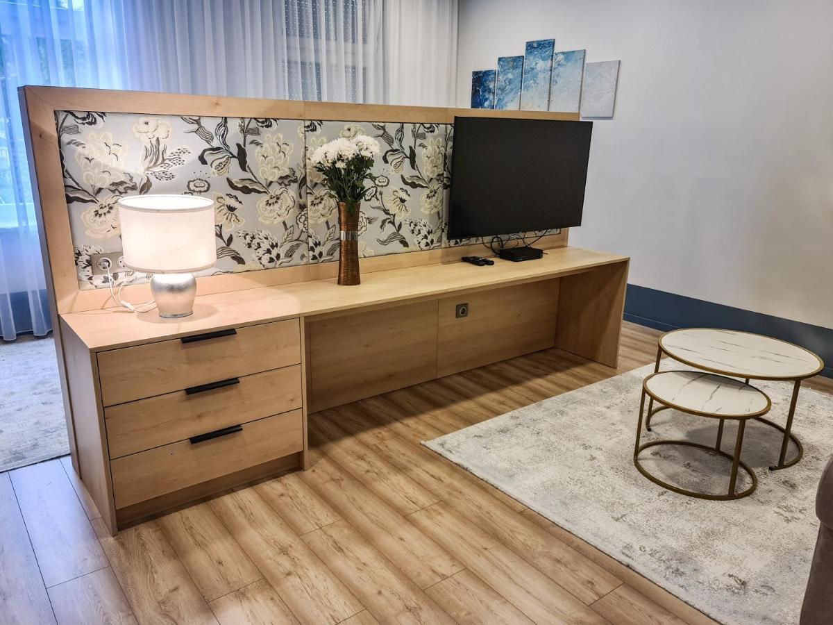 Ditlin Apartmanok Pápa Extérieur photo